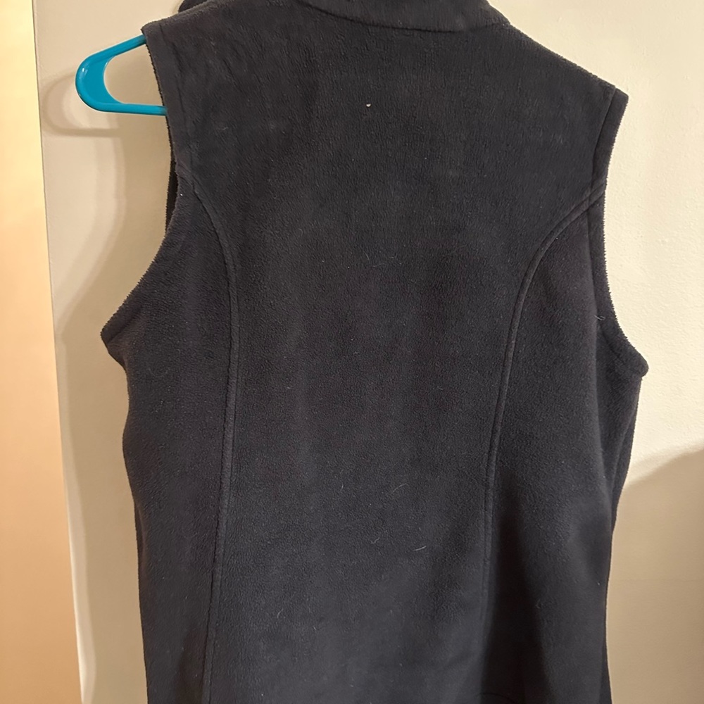 Women’s Medium Champion Vest - Picture 1 of 2